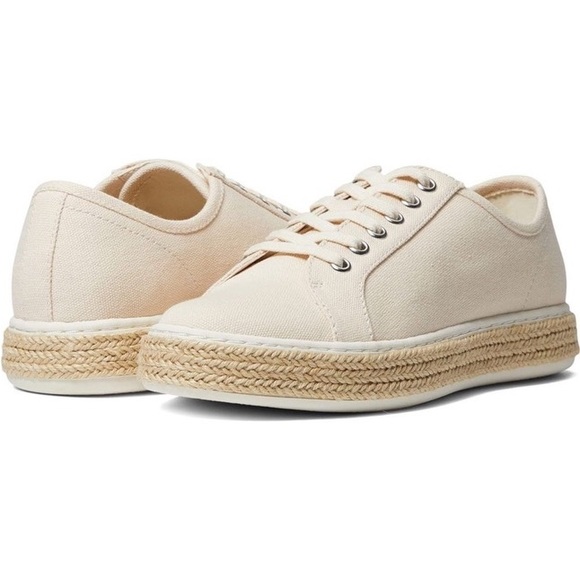 Dolce Vita Shoes - Dolce Vita Shoes Laddie Ivory
Canvas Sneakers